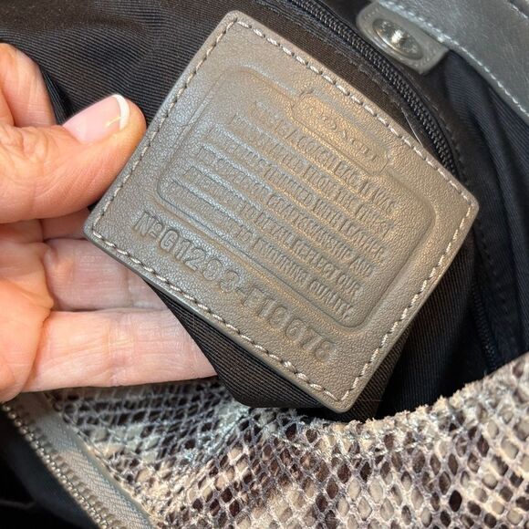 Coach Bag Purse Handbag Leather Snake Python Madison Maggie Hobo Shoulder Bag - Picture 15 of 16